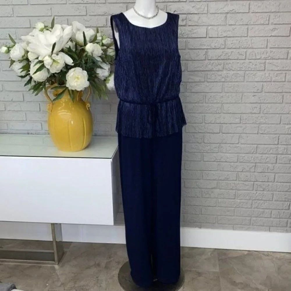 Connected Apparel Sleeveless Pleated Navy Jumpsuit Size 12